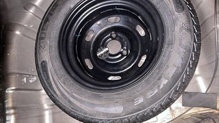 Used 2019 Renault Kwid RXL Petrol Manual tyres SPARE TYRE VIEW