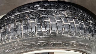 Used 2018 Maruti Suzuki Wagon R 1.0 VXI AMT Petrol Automatic tyres LEFT FRONT TYRE TREAD VIEW