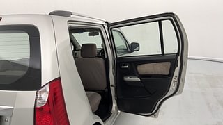 Used 2014 Maruti Suzuki Wagon R 1.0 [2010-2019] VXi Petrol Manual interior RIGHT REAR DOOR OPEN VIEW