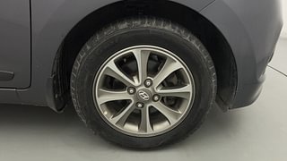 Used 2014 Hyundai Grand i10 Asta 1.2 Kappa VTVT (O) Petrol Manual tyres RIGHT FRONT TYRE RIM VIEW