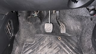 Used 2020 Renault Kwid 1.0L RXT(O) AMT Petrol Automatic interior PEDALS VIEW