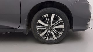 Used 2018 Honda City V Petrol Petrol Manual tyres RIGHT FRONT TYRE RIM VIEW