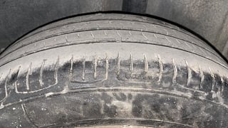 Used 2016 Volkswagen Polo Comfortline 1.2L (P) Petrol Manual tyres LEFT REAR TYRE TREAD VIEW