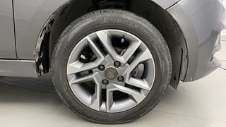 Used 2022 Tata Tigor Revotron XZ+ Petrol Manual tyres RIGHT FRONT TYRE RIM VIEW