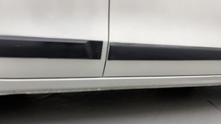 Used 2021 Maruti Suzuki Wagon R 1.0 VXi 1.0 AMT Petrol Automatic dents MINOR DENT