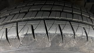 Used 2022 Maruti Suzuki S-Cross Zeta Petrol Manual tyres RIGHT FRONT TYRE TREAD VIEW