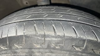 Used 2022 Maruti Suzuki Celerio ZXi AMT Petrol Automatic tyres RIGHT FRONT TYRE TREAD VIEW