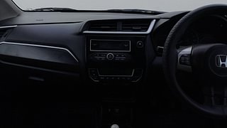 Used 2017 Honda BR-V S Petrol Petrol Manual interior MUSIC SYSTEM & AC CONTROL VIEW