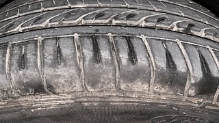 Used 2017 Honda BR-V S Petrol Petrol Manual tyres LEFT FRONT TYRE TREAD VIEW