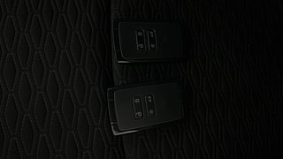 Used 2023 Renault Kiger RXZ Turbo CVT Dual Tone Petrol Automatic extra CAR KEY VIEW