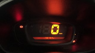 Used 2020 Renault Kwid RXT Opt Petrol Manual interior CLUSTERMETER VIEW