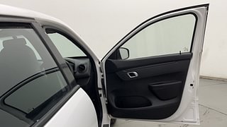 Used 2020 Renault Kwid RXT Opt Petrol Manual interior RIGHT FRONT DOOR OPEN VIEW