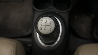 Used 2014 Honda Mobilio S Petrol Petrol Manual interior GEAR  KNOB VIEW