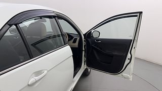 Used 2016 Tata Zest [2014-2019] XT Petrol Petrol Manual interior RIGHT FRONT DOOR OPEN VIEW