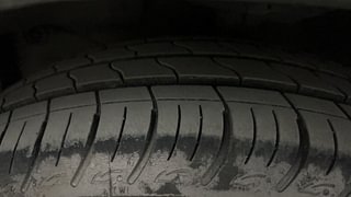 Used 2014 Honda Mobilio S Petrol Petrol Manual tyres LEFT FRONT TYRE TREAD VIEW