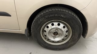 Used 2011 Hyundai i10 Era 1.1 iRDE2 Petrol Manual tyres RIGHT FRONT TYRE RIM VIEW