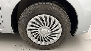 Used 2024 Maruti Suzuki Dzire VXi Petrol Manual tyres RIGHT FRONT TYRE RIM VIEW