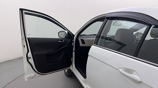 Used 2016 Tata Zest [2014-2019] XT Petrol Petrol Manual interior LEFT FRONT DOOR OPEN VIEW