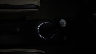 Used 2016 Honda Brio VX MT Petrol Manual interior GEAR  KNOB VIEW