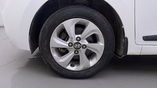 Used 2019 Hyundai Xcent SX Petrol Manual tyres LEFT FRONT TYRE RIM VIEW