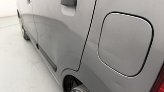 Used 2016 Maruti Suzuki Wagon R 1.0 VXI AMT Petrol Automatic dents MINOR DENT