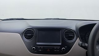 Used 2019 Hyundai Xcent SX Petrol Manual top_features Integrated (in-dash) music system