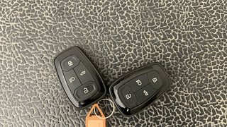 Used 2022 Tata Altroz XZ Plus 1.5 diesel mt dual tone Diesel Manual extra CAR KEY VIEW