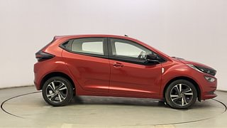 Used 2023 Tata Altroz XZ 1.2 Petrol Manual exterior RIGHT SIDE VIEW