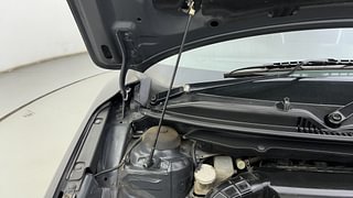 Used 2016 Maruti Suzuki Baleno Alpha 1.2 Petrol Manual engine ENGINE RIGHT SIDE HINGE & APRON VIEW