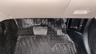 Used 2019 Hyundai New Santro 1.1 Magna AMT Petrol Automatic interior PEDALS VIEW