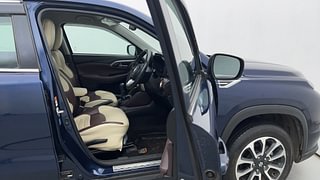 Used 2022 Maruti Suzuki Grand Vitara Zeta Smart Hybrid Petrol Manual interior RIGHT SIDE FRONT DOOR CABIN VIEW