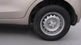 Used 2019 Hyundai New Santro 1.1 Magna AMT Petrol Automatic tyres LEFT REAR TYRE RIM VIEW