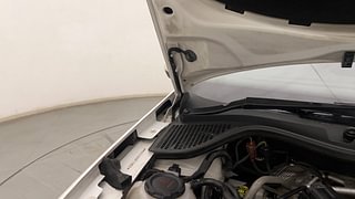 Used 2021 volkswagen Vento 1.0L Comfortline Petrol Petrol Manual engine ENGINE RIGHT SIDE HINGE & APRON VIEW