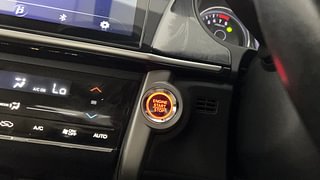 Used 2017 Honda City VX CVT Petrol Petrol Automatic top_features Keyless start