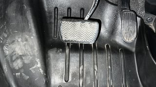 Used 2022 Toyota Innova Crysta ZX 2.7 AT 7 STR Petrol Automatic interior PEDALS VIEW