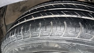 Used 2018 Maruti Suzuki Baleno Delta 1.2 Petrol Manual tyres RIGHT FRONT TYRE TREAD VIEW
