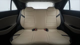 Used 2020 Hyundai Elite i20 Sportz Plus 1.2 Petrol Manual interior REAR SEAT CONDITION VIEW