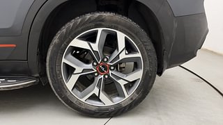 Used 2023 Kia Seltos X Line DCT Petrol Automatic tyres LEFT REAR TYRE RIM VIEW