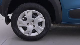 Used 2021 Renault Kwid RXT Petrol Manual tyres RIGHT REAR TYRE RIM VIEW