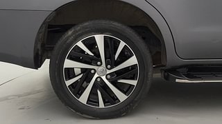 Used 2022 Toyota Innova Crysta ZX 2.7 AT 7 STR Petrol Automatic tyres RIGHT REAR TYRE RIM VIEW