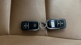 Used 2022 Toyota Innova Crysta ZX 2.7 AT 7 STR Petrol Automatic extra CAR KEY VIEW