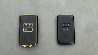Used 2021 Renault Kiger RXZ 1.0 Turbo MT Petrol Manual extra CAR KEY VIEW