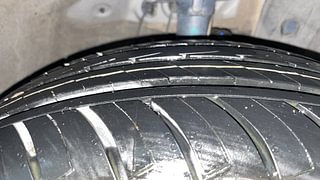 Used 2022 Honda Amaze VX CVT 1.2 Petrol Petrol Automatic tyres RIGHT FRONT TYRE TREAD VIEW
