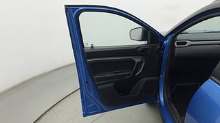 Used 2021 Renault Kiger RXZ 1.0 Turbo MT Petrol Manual interior LEFT FRONT DOOR OPEN VIEW