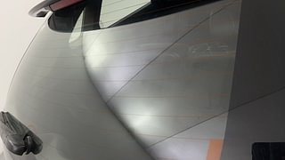 Used 2018 Maruti Suzuki Baleno Delta 1.2 Petrol Manual top_features Rear defogger