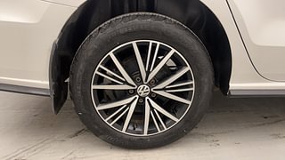 Used 2021 volkswagen Vento 1.0L Comfortline Petrol Petrol Manual tyres RIGHT REAR TYRE RIM VIEW