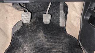 Used 2015 Honda City V Petrol Manual interior PEDALS VIEW