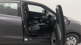 Used 2018 Maruti Suzuki Baleno Delta 1.2 Petrol Manual interior RIGHT SIDE FRONT DOOR CABIN VIEW