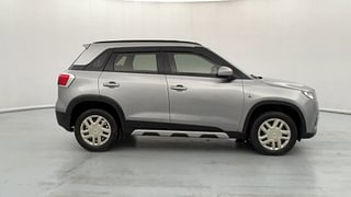 Used 2016 Maruti Suzuki Vitara Brezza [2016-2020] VDi Diesel Manual exterior RIGHT SIDE VIEW