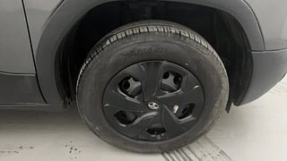 Used 2022 Tata Punch Adventure MT Petrol Manual tyres RIGHT FRONT TYRE RIM VIEW